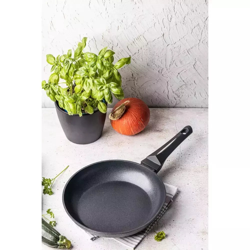 Aliumininė keptuvė su marmurine danga, Ø24 cm, juoda KB-7689