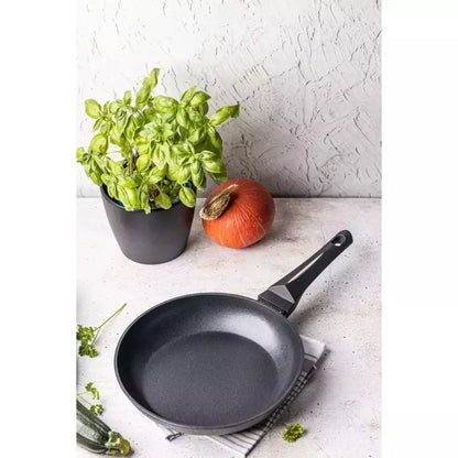 Aliumininė keptuvė su marmurine danga, Ø24 cm, juoda KB-7689
